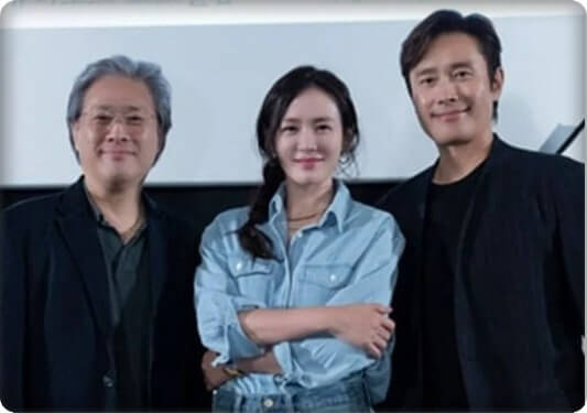 영화 어쩔수가 없다의 감독과 주연배우