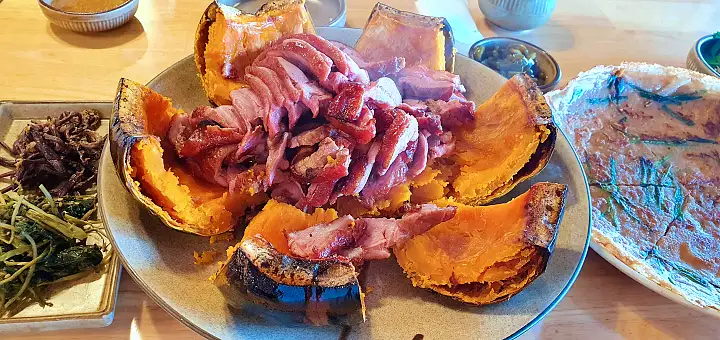 오리진흙구이 호박오리구이 메밀들깨수제비 양평 맛집