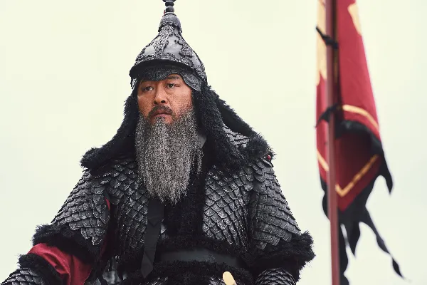이순신 역(김윤석)