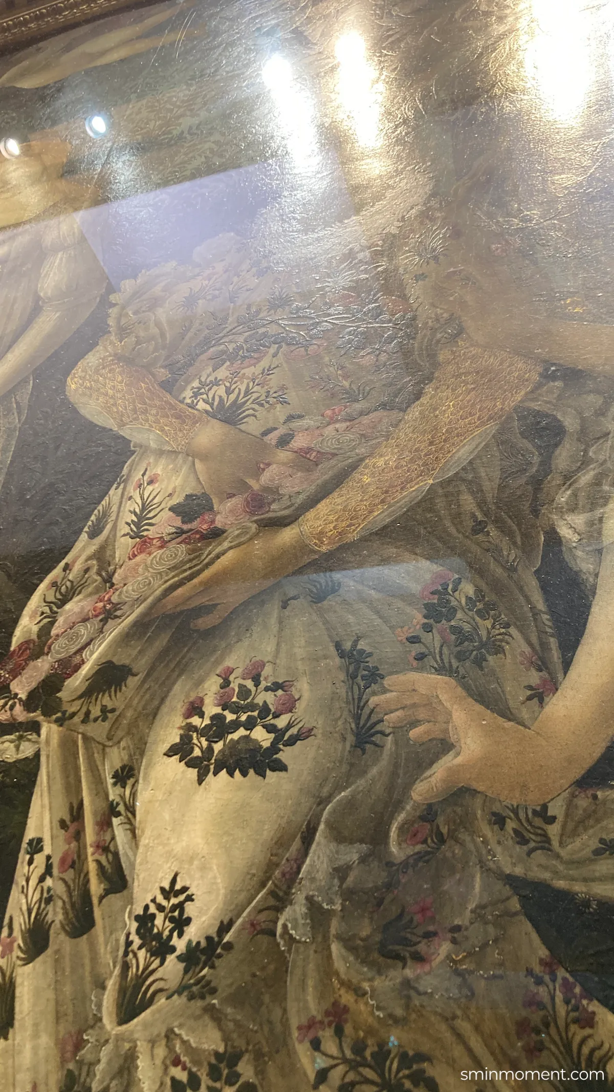 이탈리아-피렌체-우피치미술관-보티첼리-봄-세부-옷