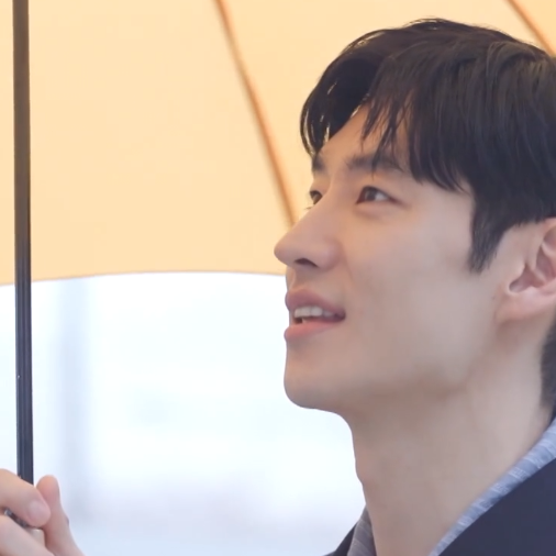 유 퀴즈 온 더 블럭 예고편