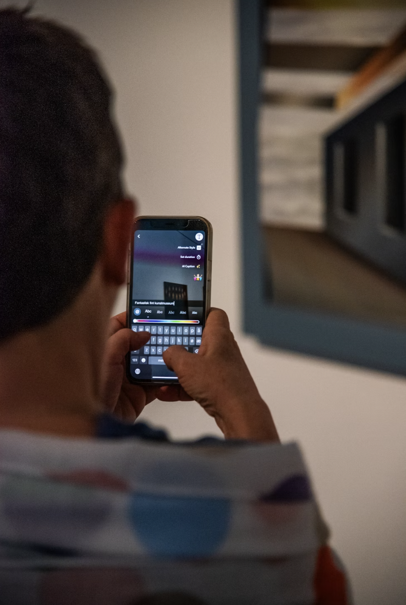 댓글도 알고리즘에 의해 선별되는 사회