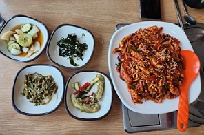 산낙지볶음