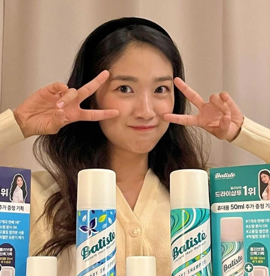 김혜윤 프로필 나이 고향 학력 키 작품 인스타