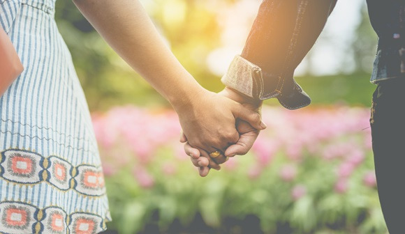 가슴을 울리는 사랑 관련 명언 모음
1