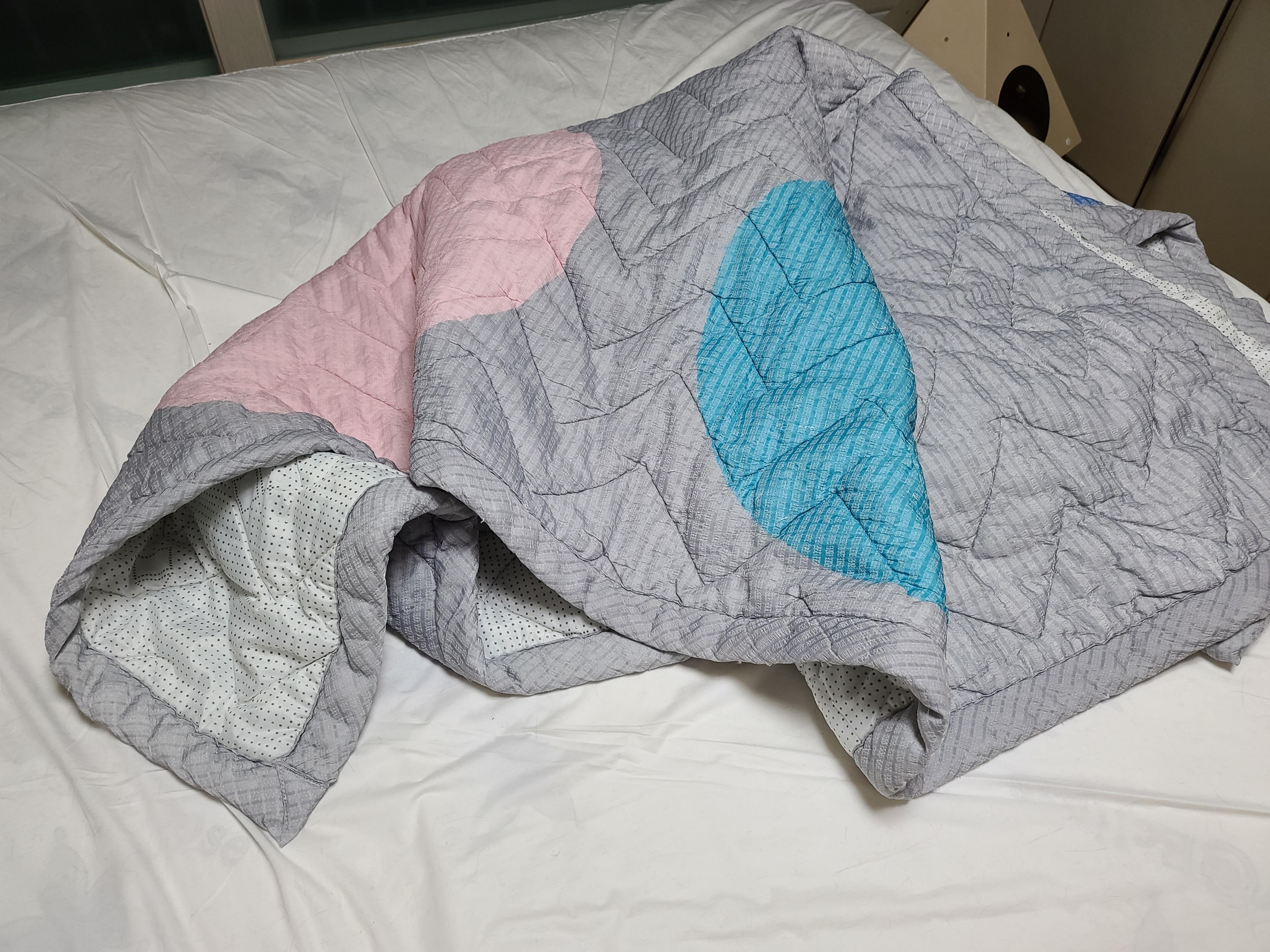 인기짱인 이불속 체험! 진상고객들과 늘어나는 대기자들..