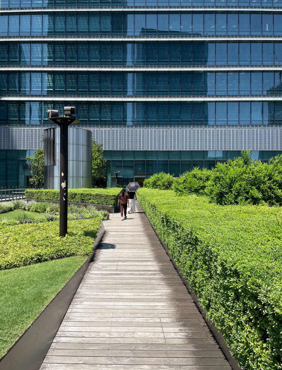 도쿄역 킷테 마루노우치 타워 킷테 정원