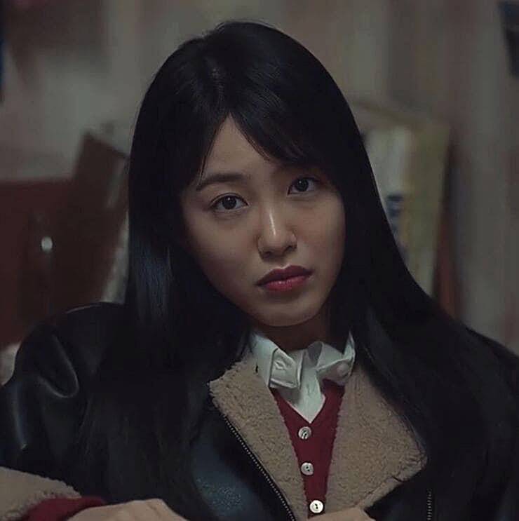 배우-신예은