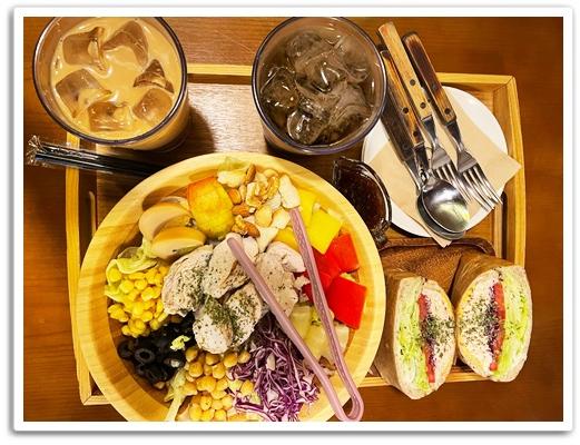 닭가슴살샐러드