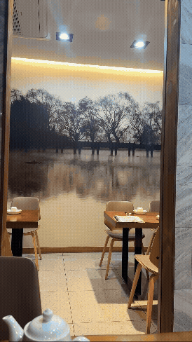 용인 신봉동 중국집 가잔니 내부 모습 &ndash; 늦은 저녁 시간대 조용한 분위기의 중식당 실내