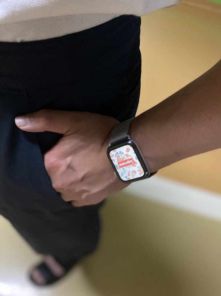 데일리 룩(오뭘입)_커스텀어클락 니트카라티, 비슬로우 구르카 팬츠 네이비, MMGL 샌들, 애플워치4, 꿀조합코디, OOTD