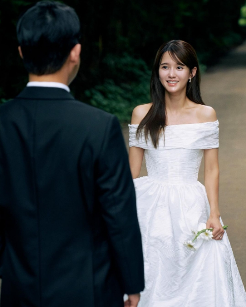 남보라 결혼 사진