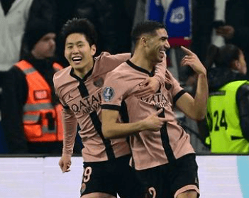 파리생제르맹 이강인 어시스트 8연승