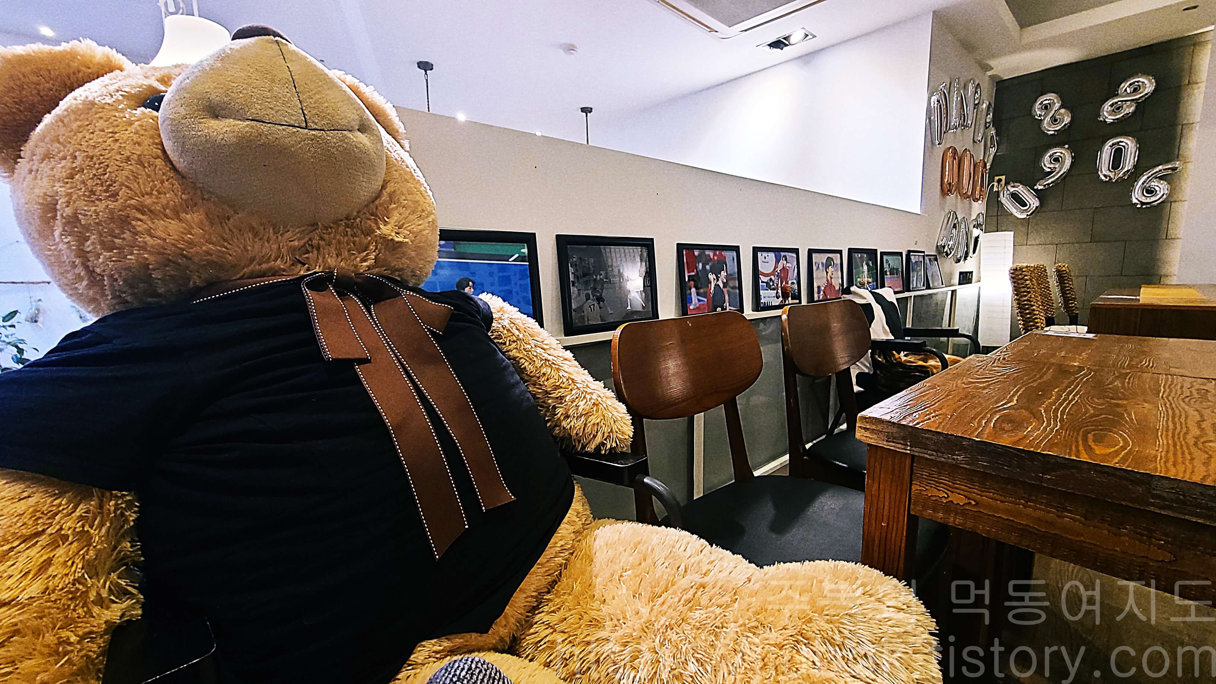 카페-리틀-포레스트-김온아-선수-팬미팅-현장-12