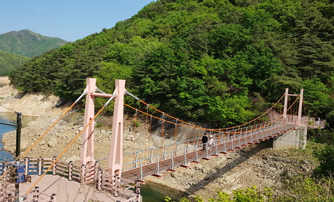 충주호 종댕이길