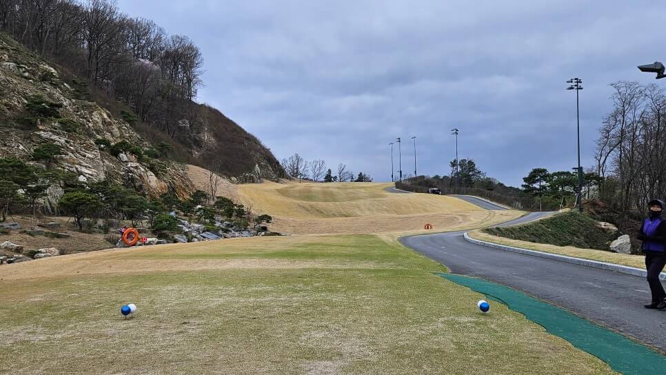 골프장 경험담 청주 세레니티cc 단순한 골프장이 아니라&amp;#44; 자연과 설계&amp;#44; 건축이 어우러진 공간 미학의 산물 완벽에 가까운 골프장