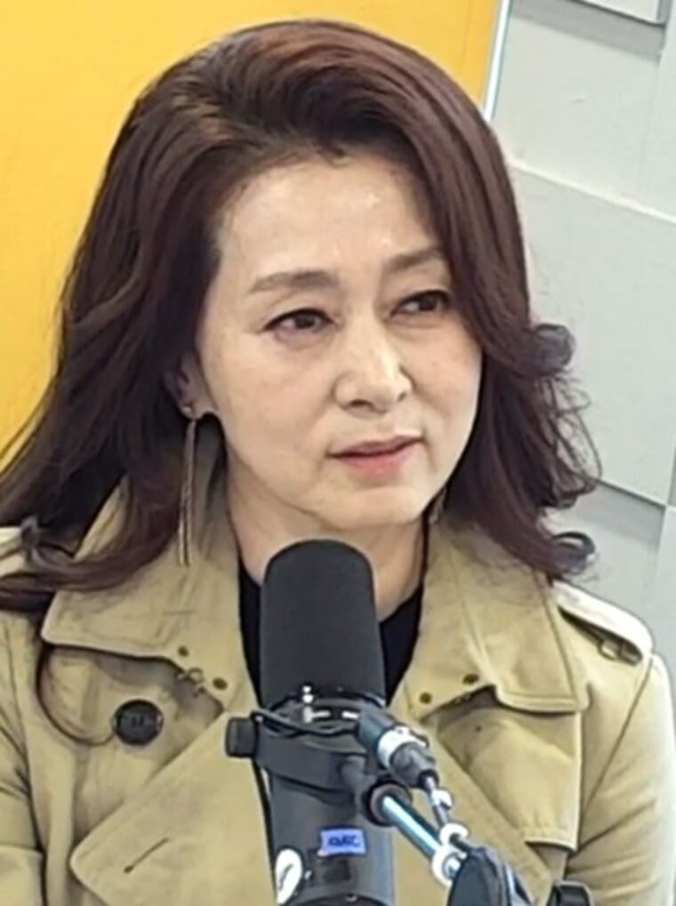 배우-문희경