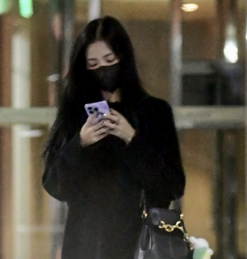안보현과 블랙핑크 지수 열애중