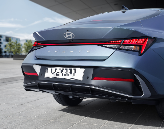 아반떼하이브리드 외부 디자인