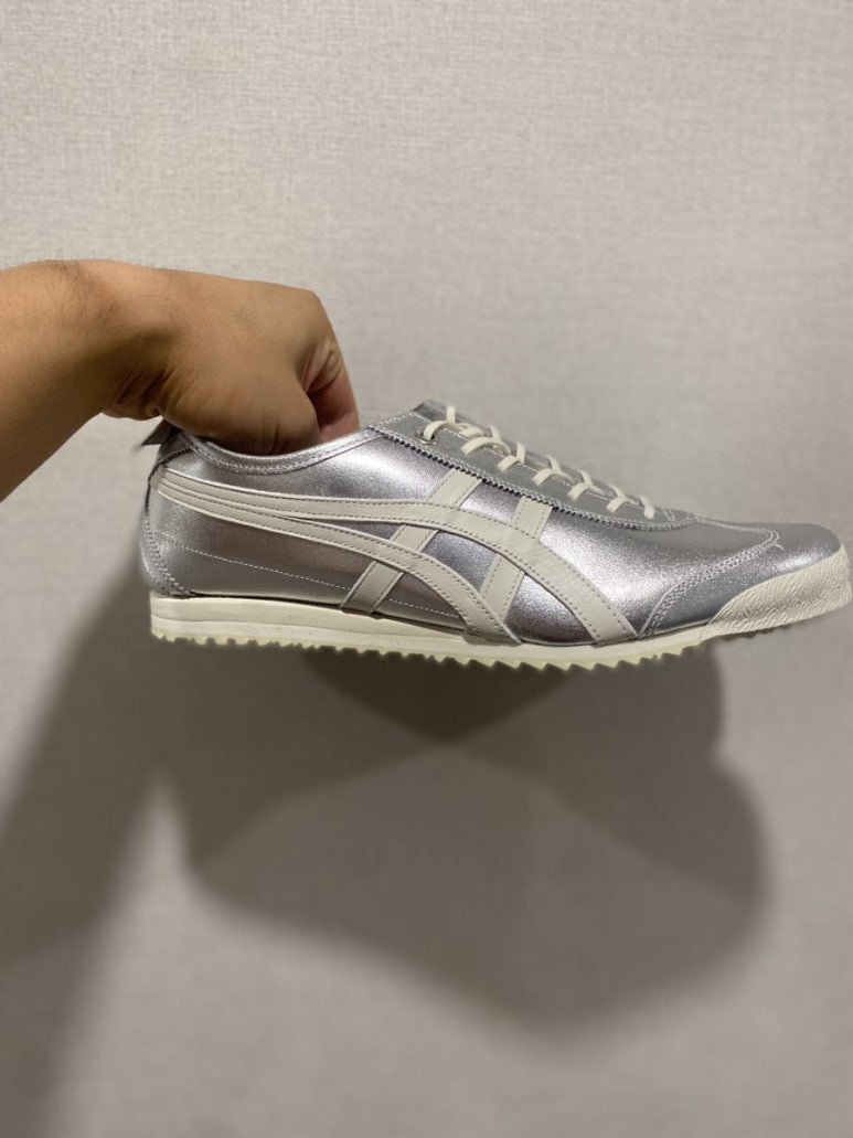 오니츠카타이거 1183B955_020 실버 / ONITSUKA TIGER 멕시코 66 SD 1183B955_020MEXICO 66 SD SILVER: