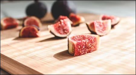 생 무화과 조각