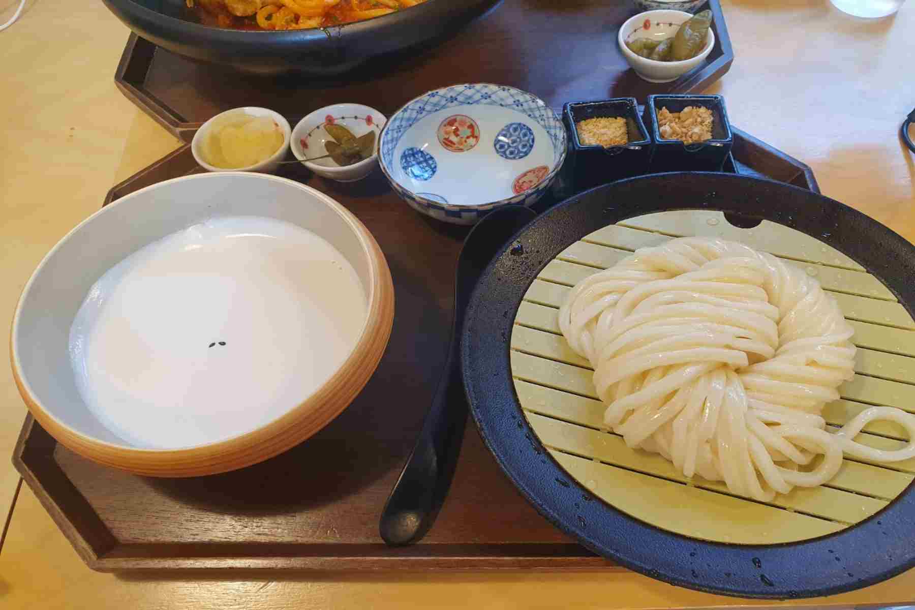 성수 맛집 도도한면 크림자루우동