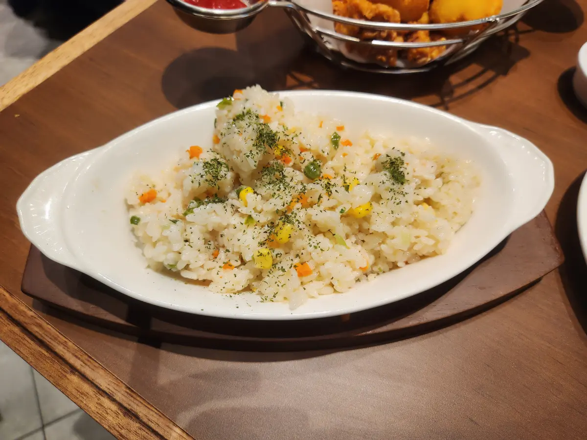 리미니-사이드-추가-메뉴-가성비-갑-볶음밥-단돈-2900원