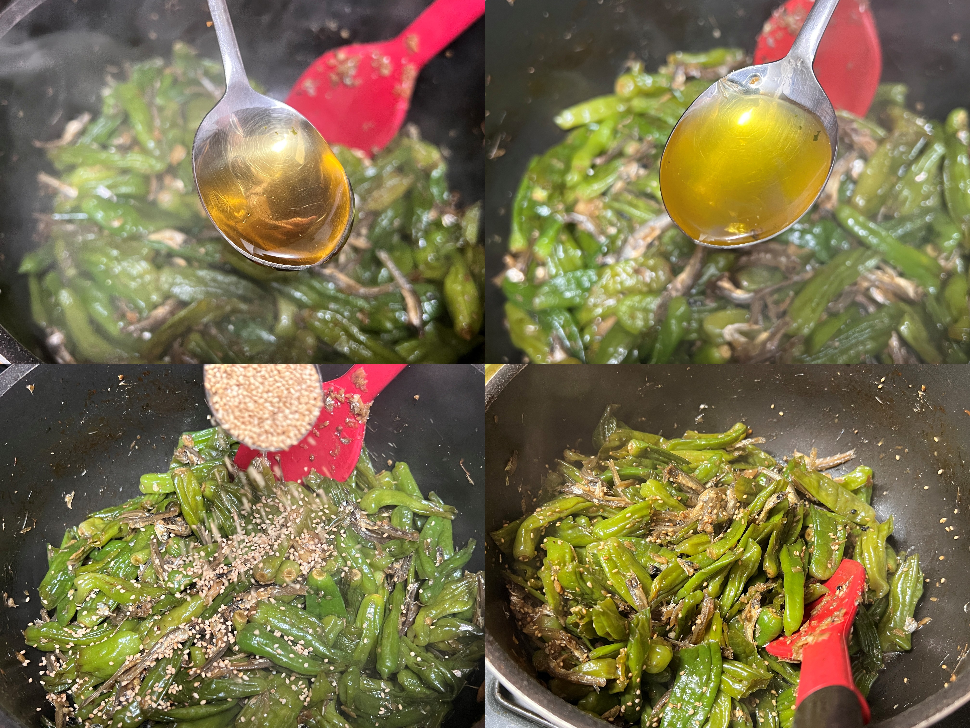 잘 볶아진 꽈리고추 멸치 볶음에 올리고당, 들기름, 통깨를 뿌리고 섞어주는 사진