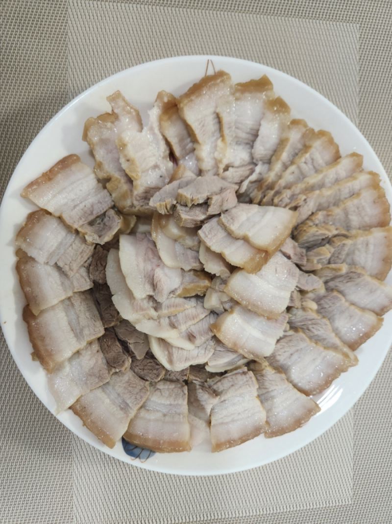 돼지고기 수육 보쌈