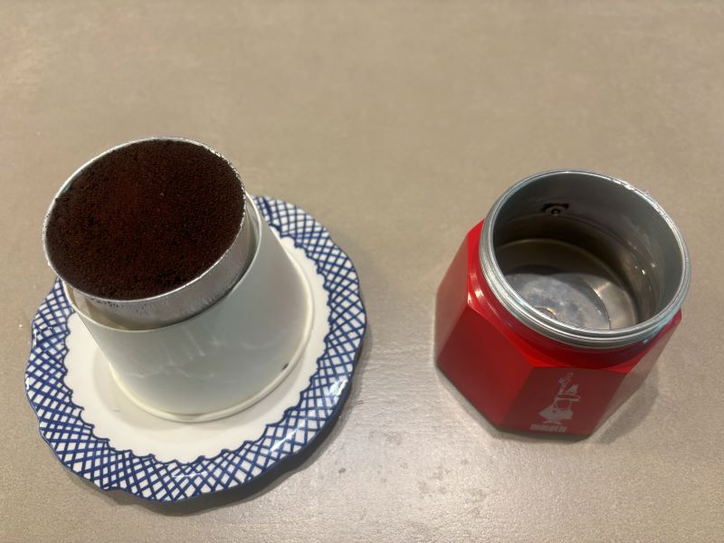 모카포트 커피 추출 준비 1