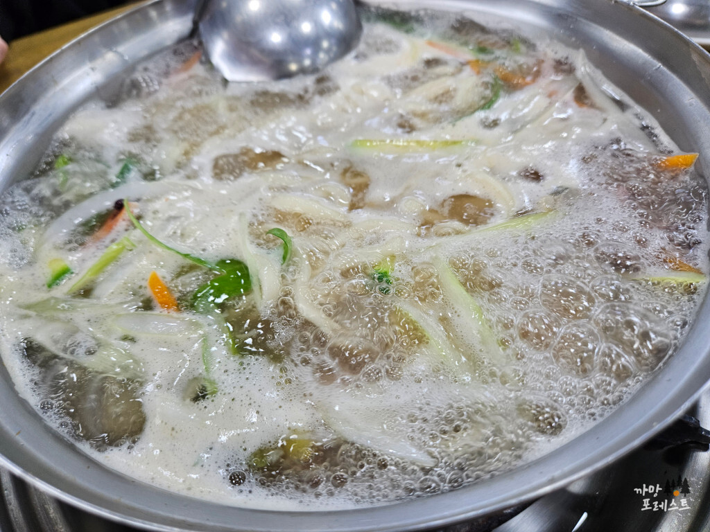 백청우 칼국수 봉담점 면발