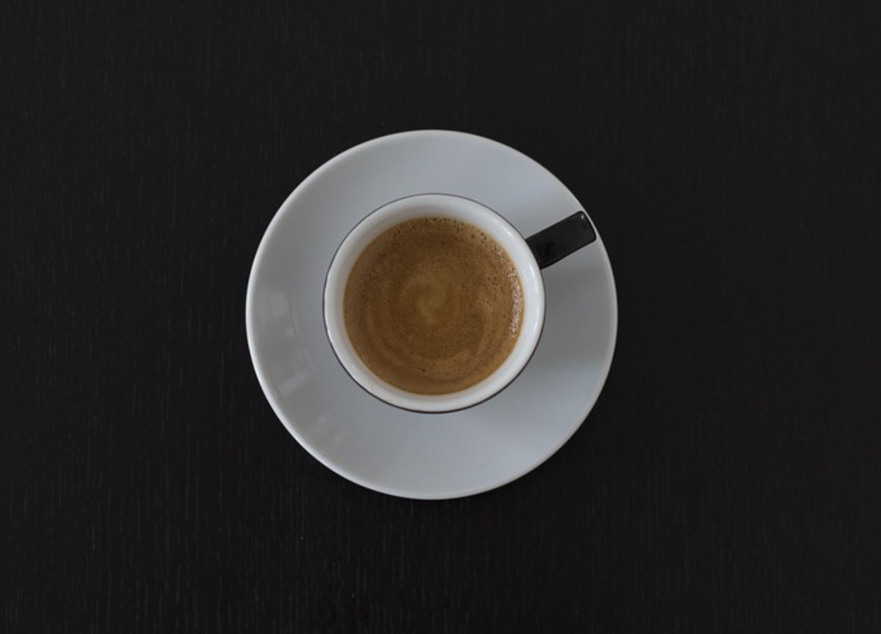 커피 한 잔 사진