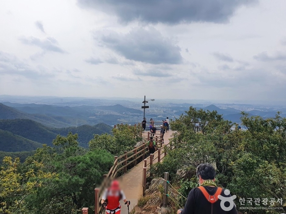 안산 수암봉