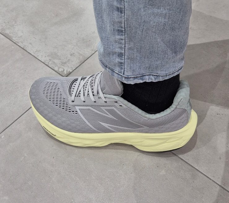 프리미엄 데일리 뉴발란스 1080 v14