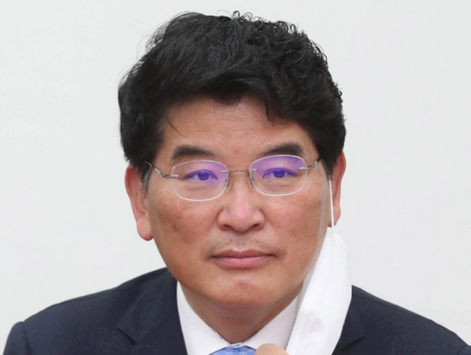 박완주 보좌관 성추행 공소장 내용