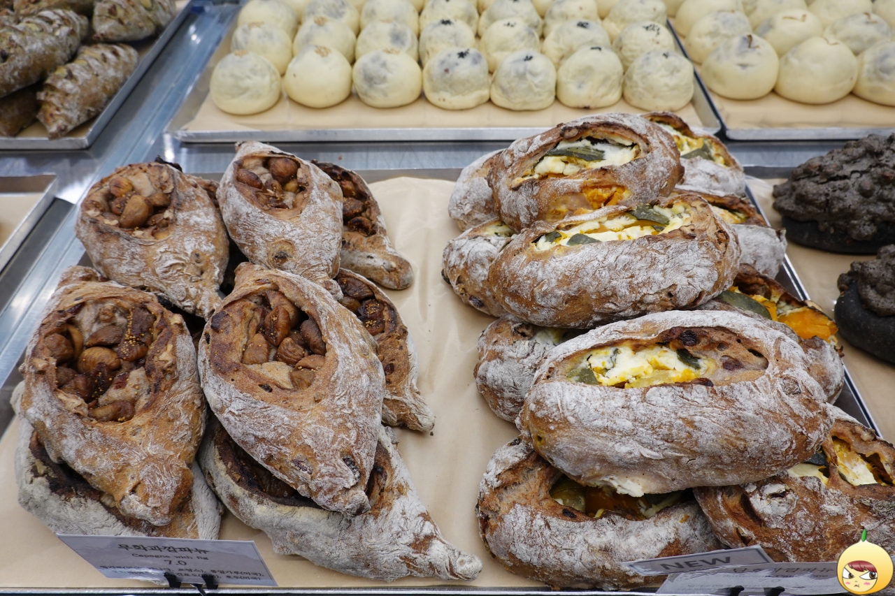 무화과 & 단호박 깜파뉴