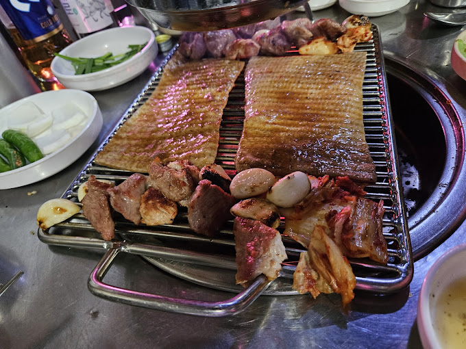 마포 망원동 껍데기 '한강껍데기'