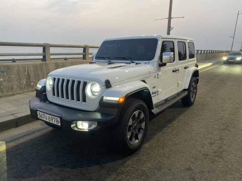 지프랭글러 오버랜드하드탑