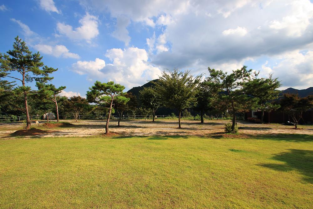 충주시 충주호캠핑월드 소개