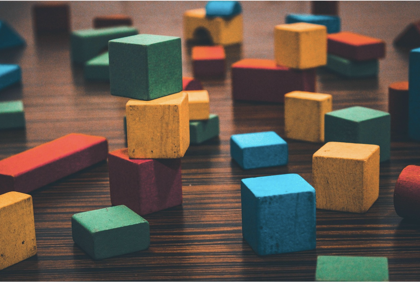 감각 발달 놀이의 과학: 아기의 두뇌 발달을 촉진하는 놀이법