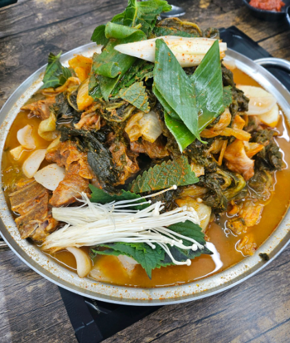 지글지글 감자탕