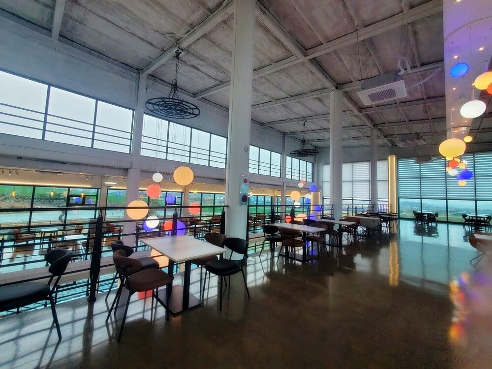 생생정보 미스터 Lee의 사진 한 컷 충남 서산 카페 힐링명소 서산목장카페 생생정보 2295회