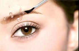 가을의 낭만을 담은 몽환적인 메이크업