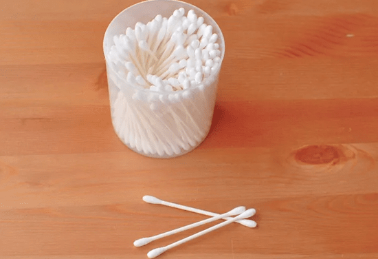 매일 쓰는 "이것" 귀에 절대 넣지마세요