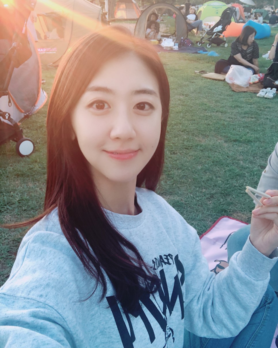 전소영 기상캐스터 내츄럴한 매력의 그녀 전소영 기상캐스터 내츄럴한 매력의 그녀
