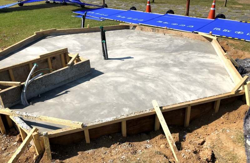 동결심도 타설된 기초