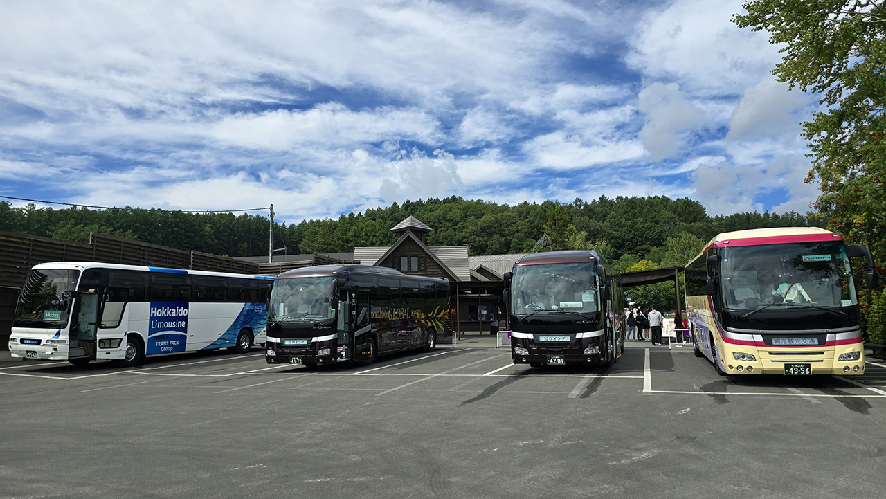 팜토미타 주차장