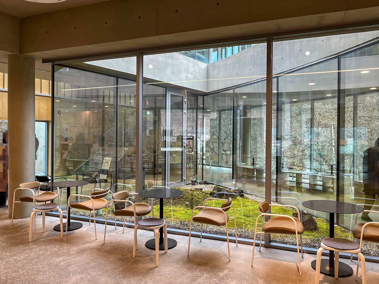 양산 아미드포레 2층