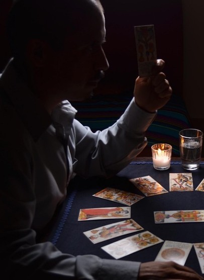 타로 vs 사주, 뭐가 다를까? (정확도, 목적, 타이밍)