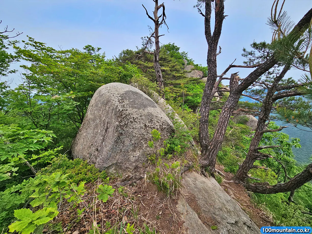 928봉 다음 봉우리